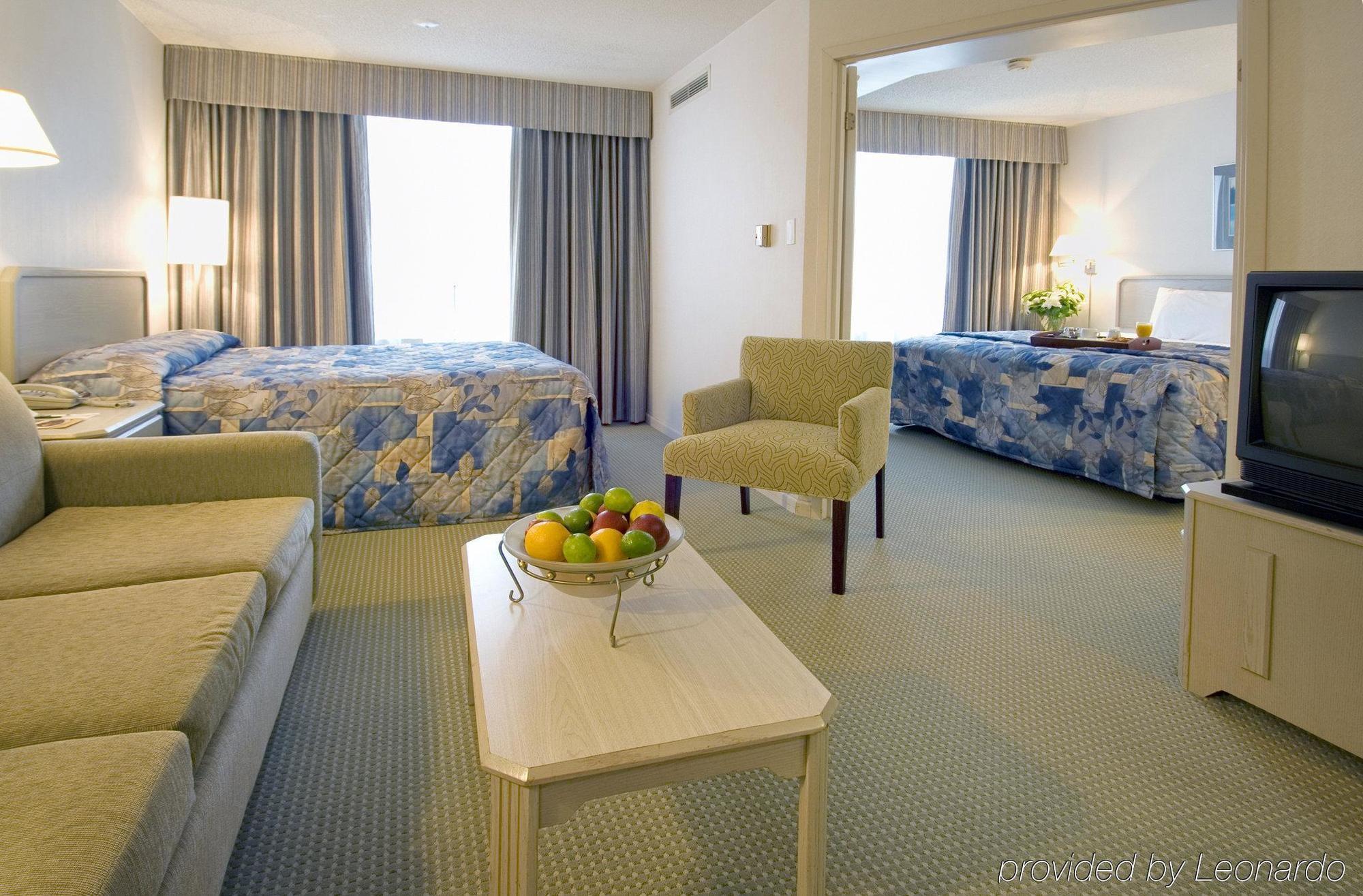Embassy Suites By Hilton Toronto Airport Ruang foto
